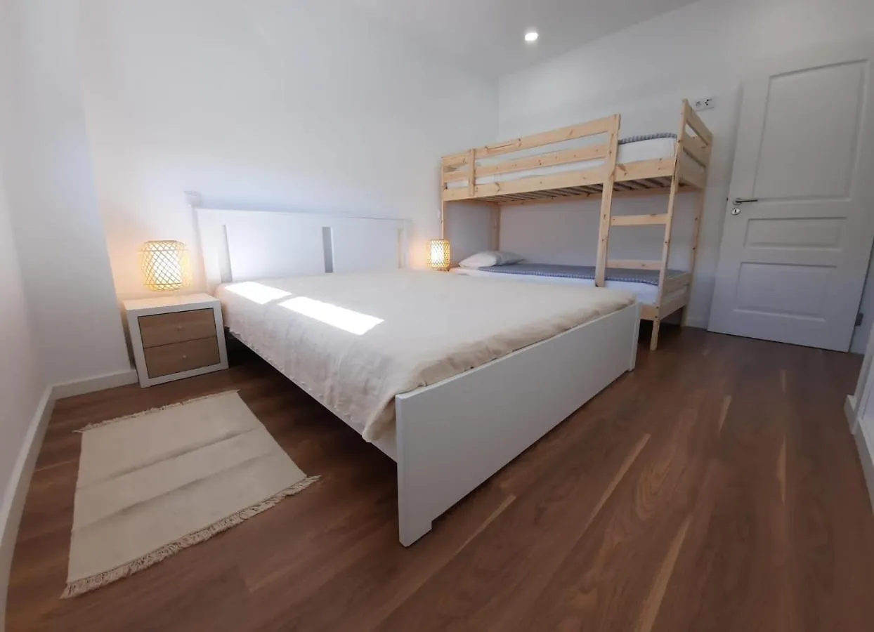Lovely Home, Wifi, Jardim Armacao de Pera 0*,